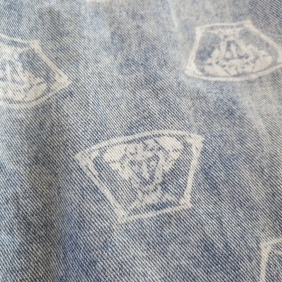 One Teaspoon Patchwork Stuffed Medusa Oversized Denim Jacket - Picture 9 of 16